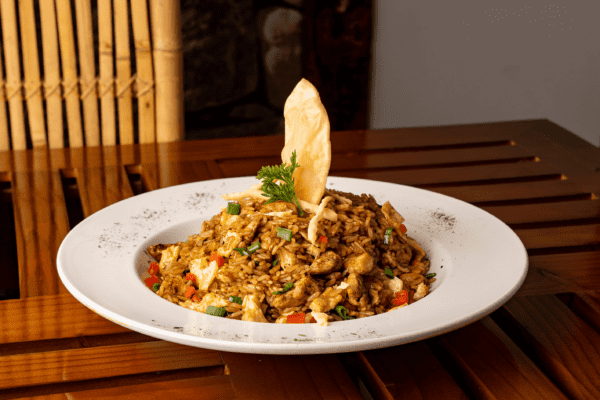 Arroz chaufa de pollo